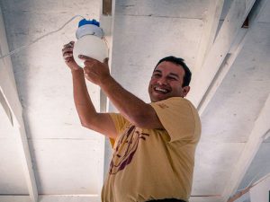 Eric Ochoa Builds With Homes of Hope