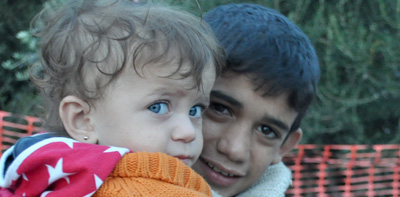 Refugees-Kids-Lesbos